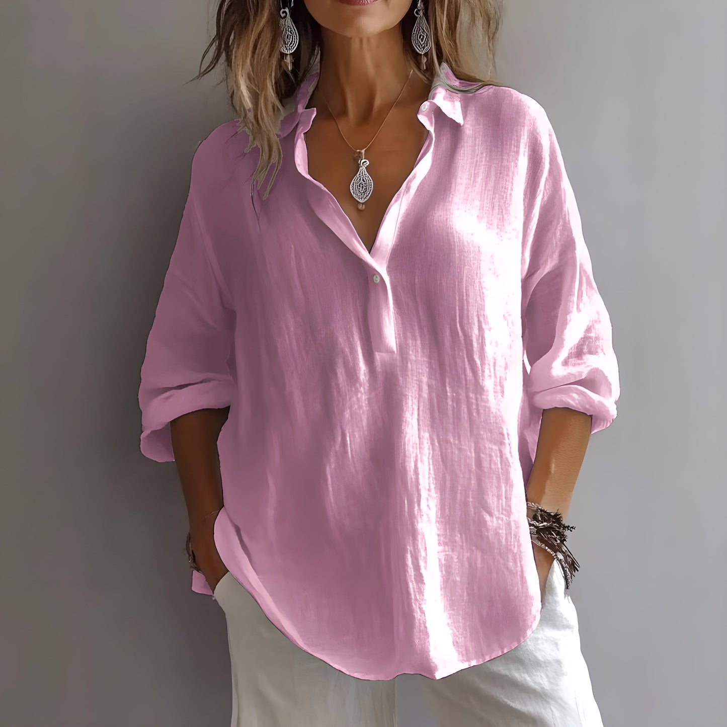 Amanda™ | Elegant Blouse with Relaxed Sophistication